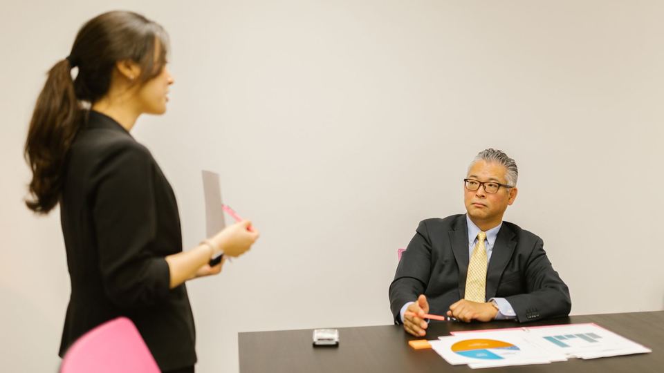 看護師の面接でよく聞かれる質問と答え方のイメージ写真